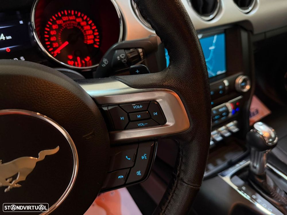 Ford Mustang 2.3i EcoBoost Aut. - 25