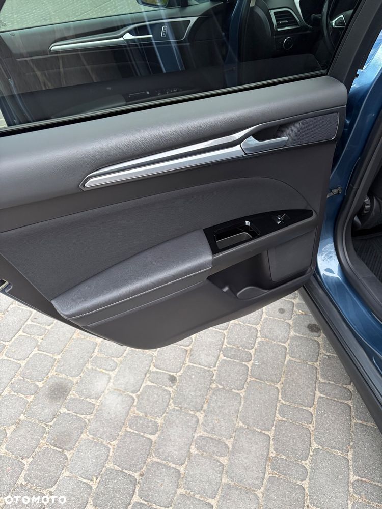 Ford Mondeo 2.0 EcoBlue Trend - 17