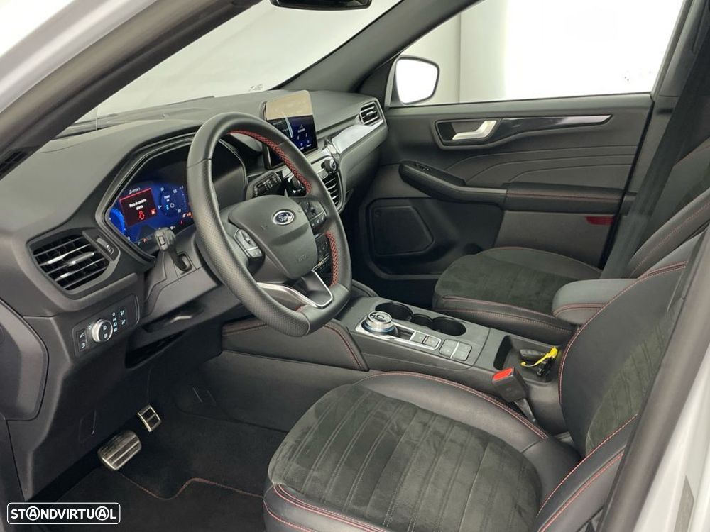Ford Kuga 2.5 FHEV ST-Line X - 14