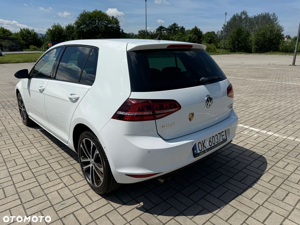 Volkswagen Golf 2.0 TDI BlueMotion Technology DSG Allstar - 6