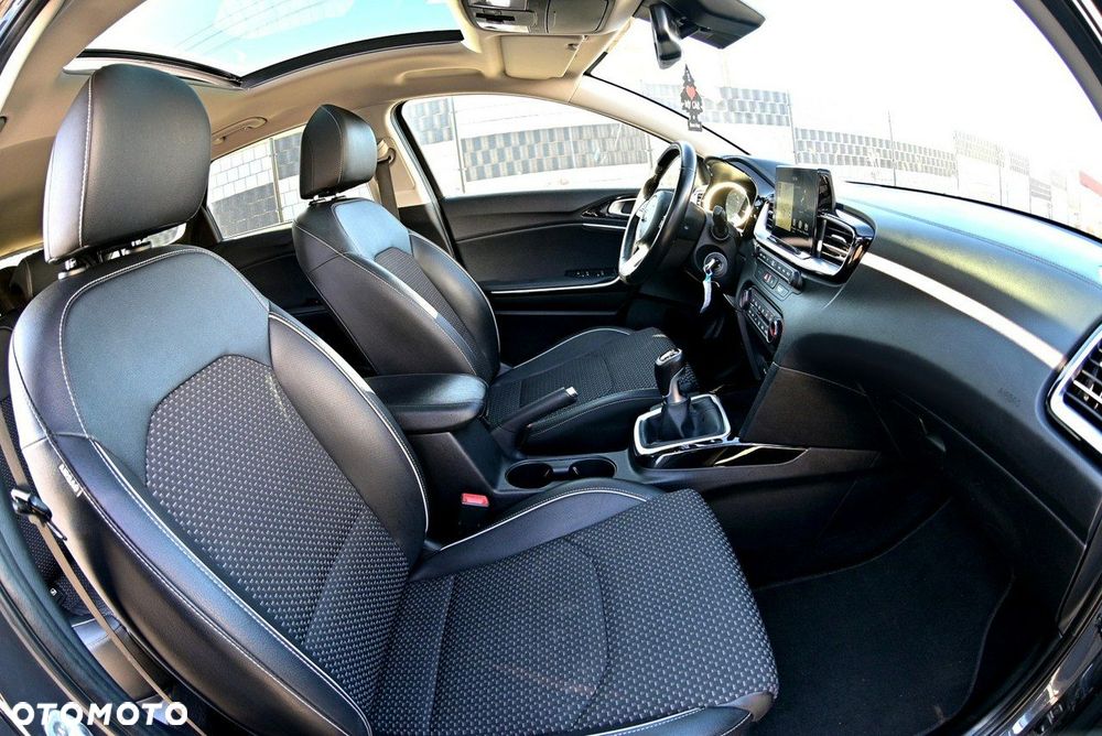 Kia Ceed 1.6 CRDi Edition 7 - 17