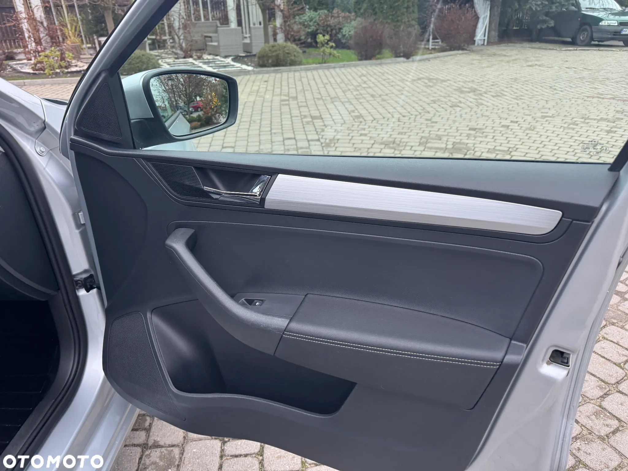Skoda RAPID - 20