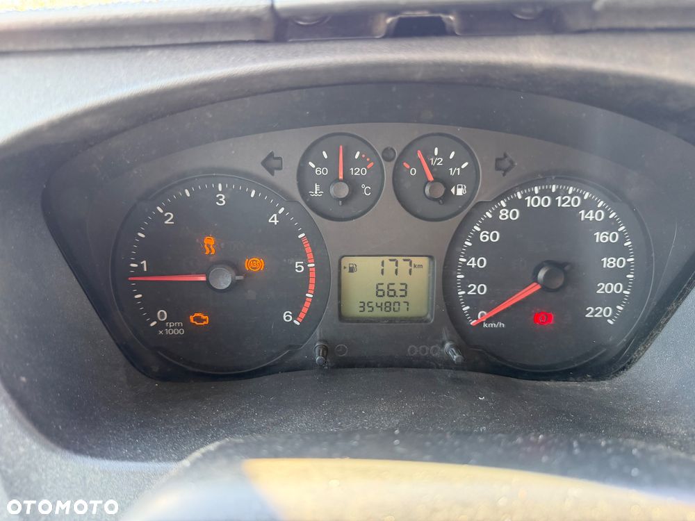 Ford Transit - 13