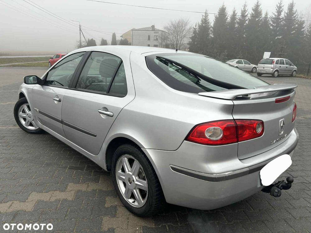 Renault Laguna - 8