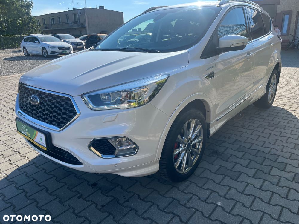 Ford Kuga 1.5 EcoBoost 2x4 Vignale - 2