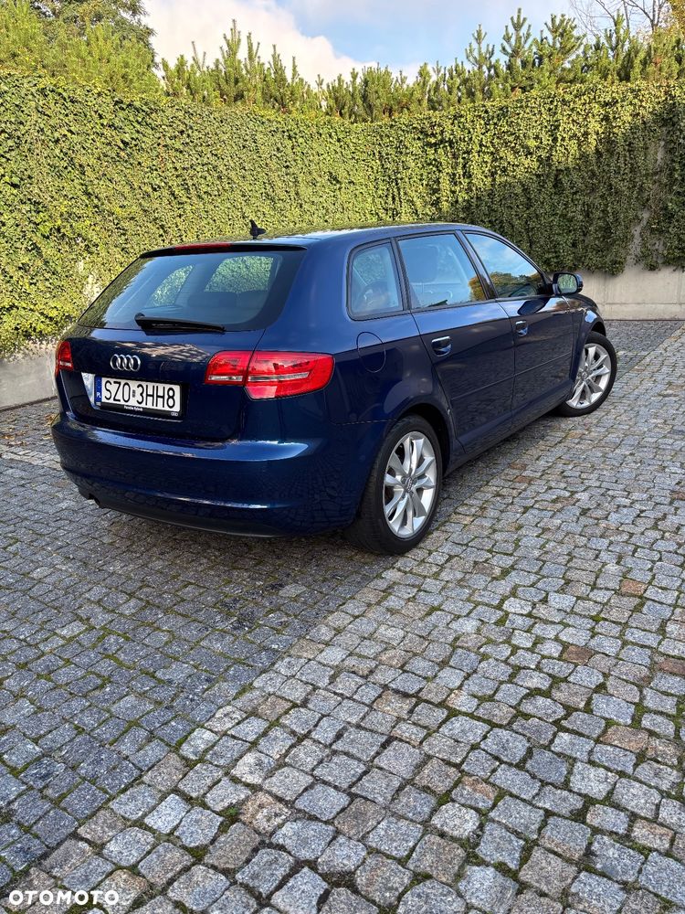 Audi A3 Sportback - 6