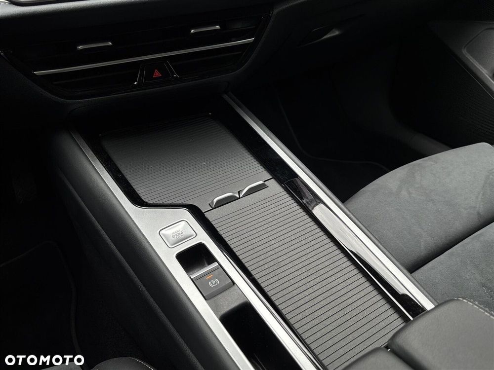 Volkswagen Passat - 20