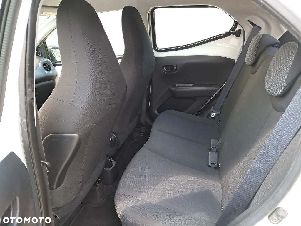 Toyota Aygo - 19