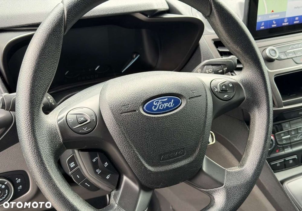 Ford Transit Connect - 12