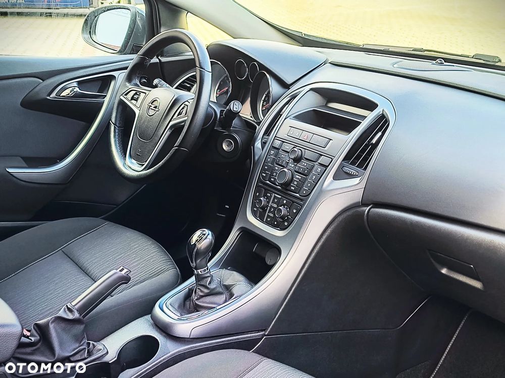 Opel Astra - 9