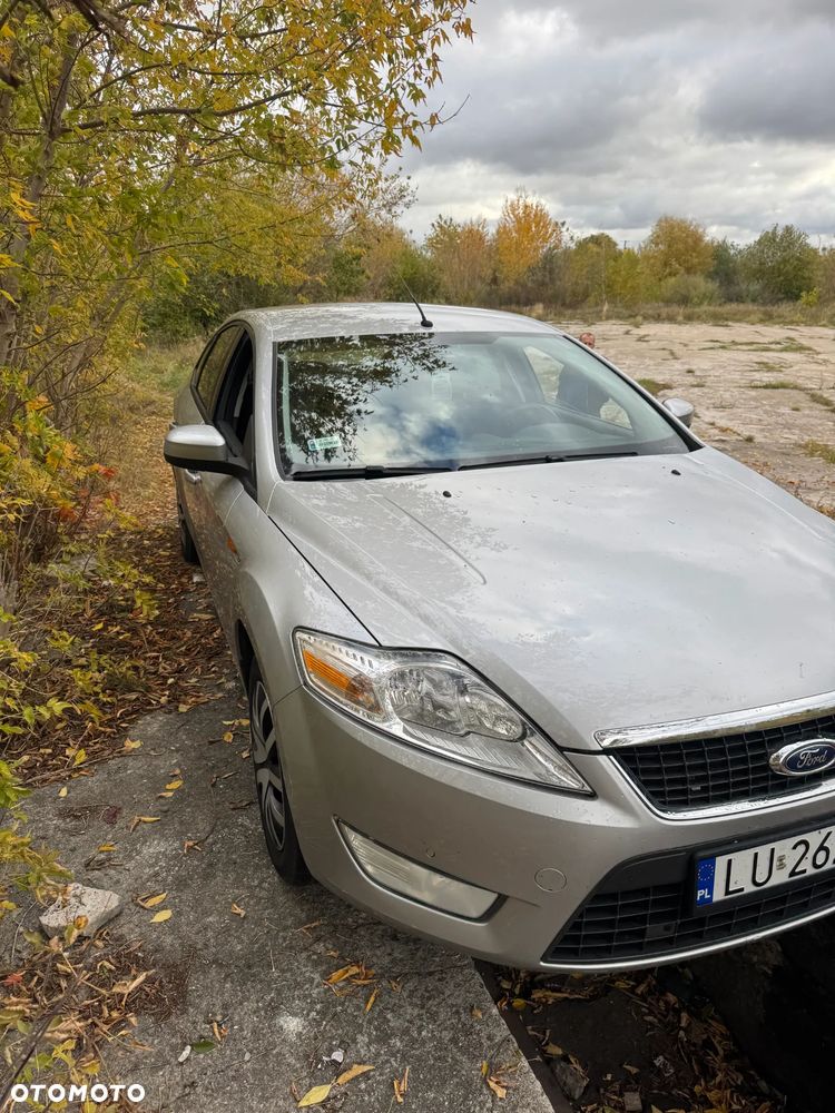 Ford Mondeo - 31