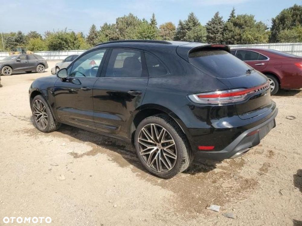 Porsche Macan - 3