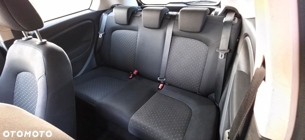 Fiat Grande Punto - 9