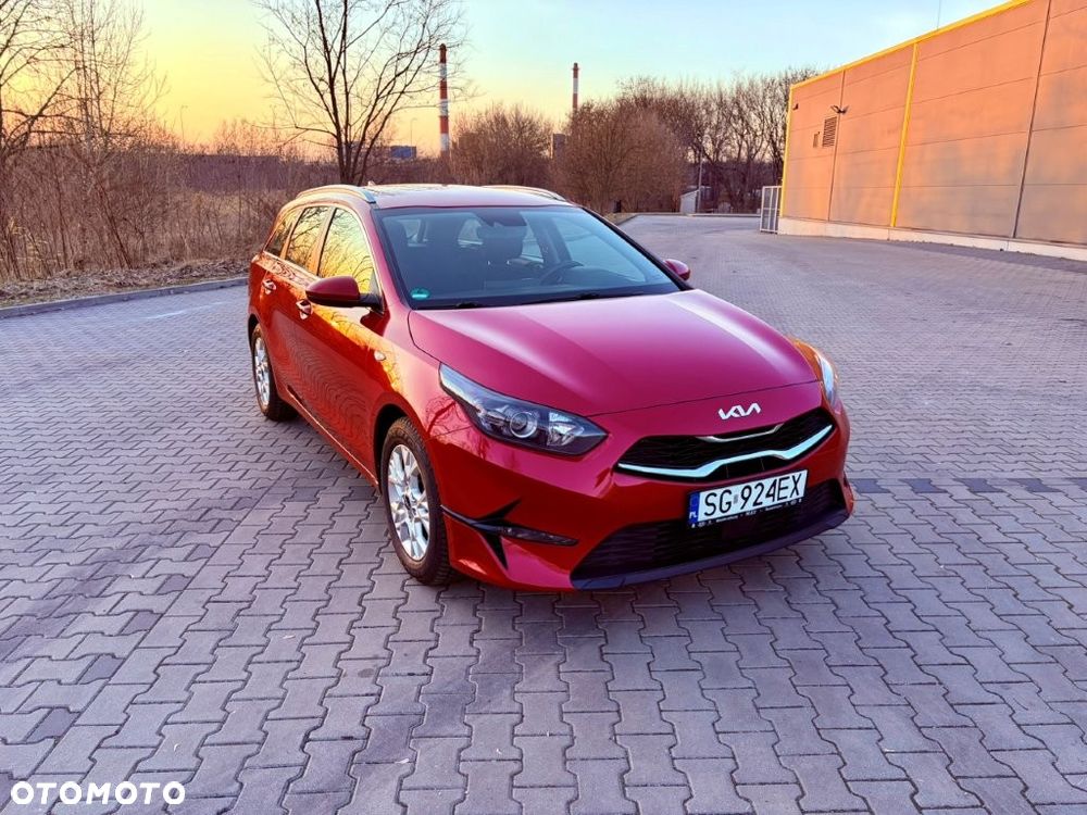Kia Ceed 1.6 CRDi SCR L Business Line - 1