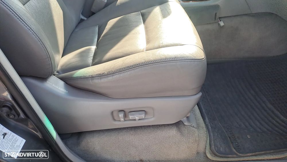 Toyota Land Cruiser 4.2 D CA - 30