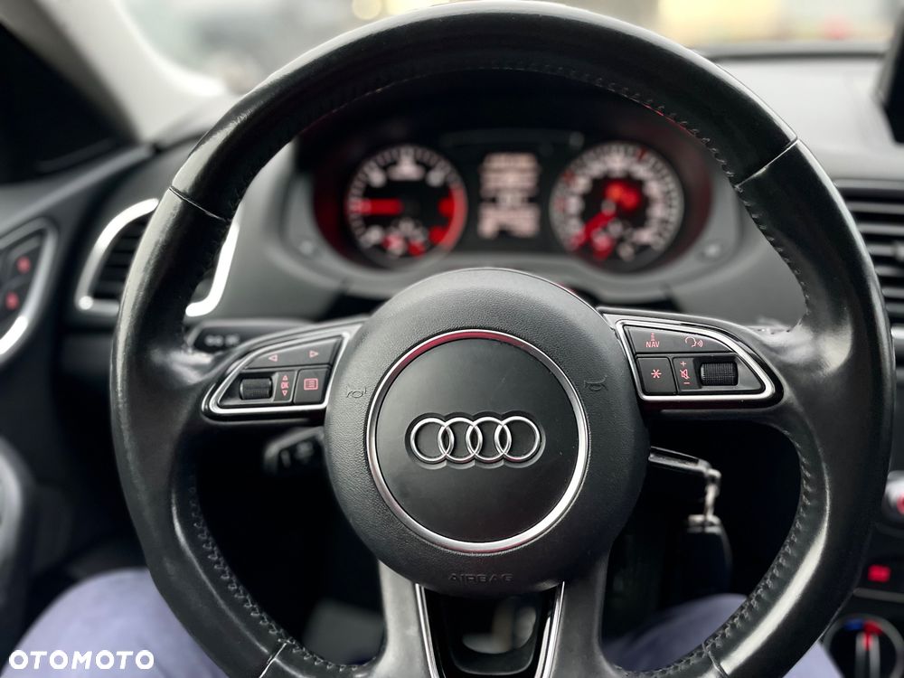 Audi Q3 - 23