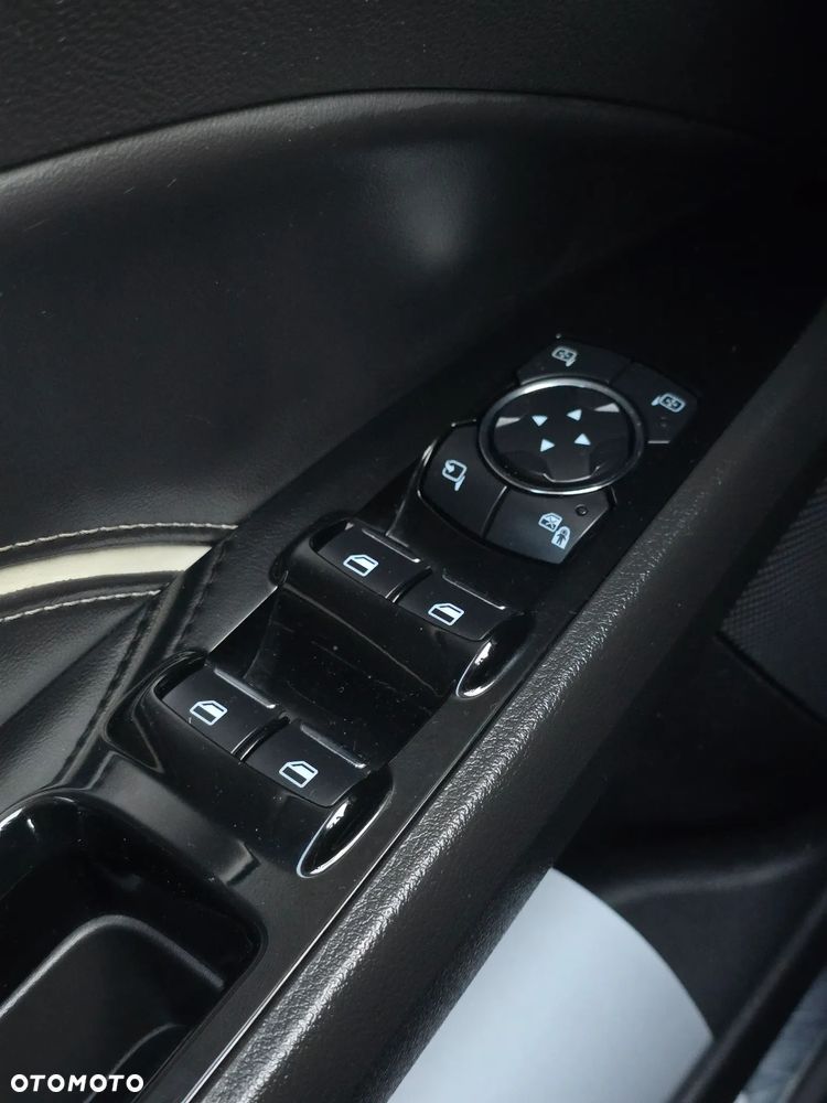 Ford Mondeo 2.0 CVT VIGNALE - 33