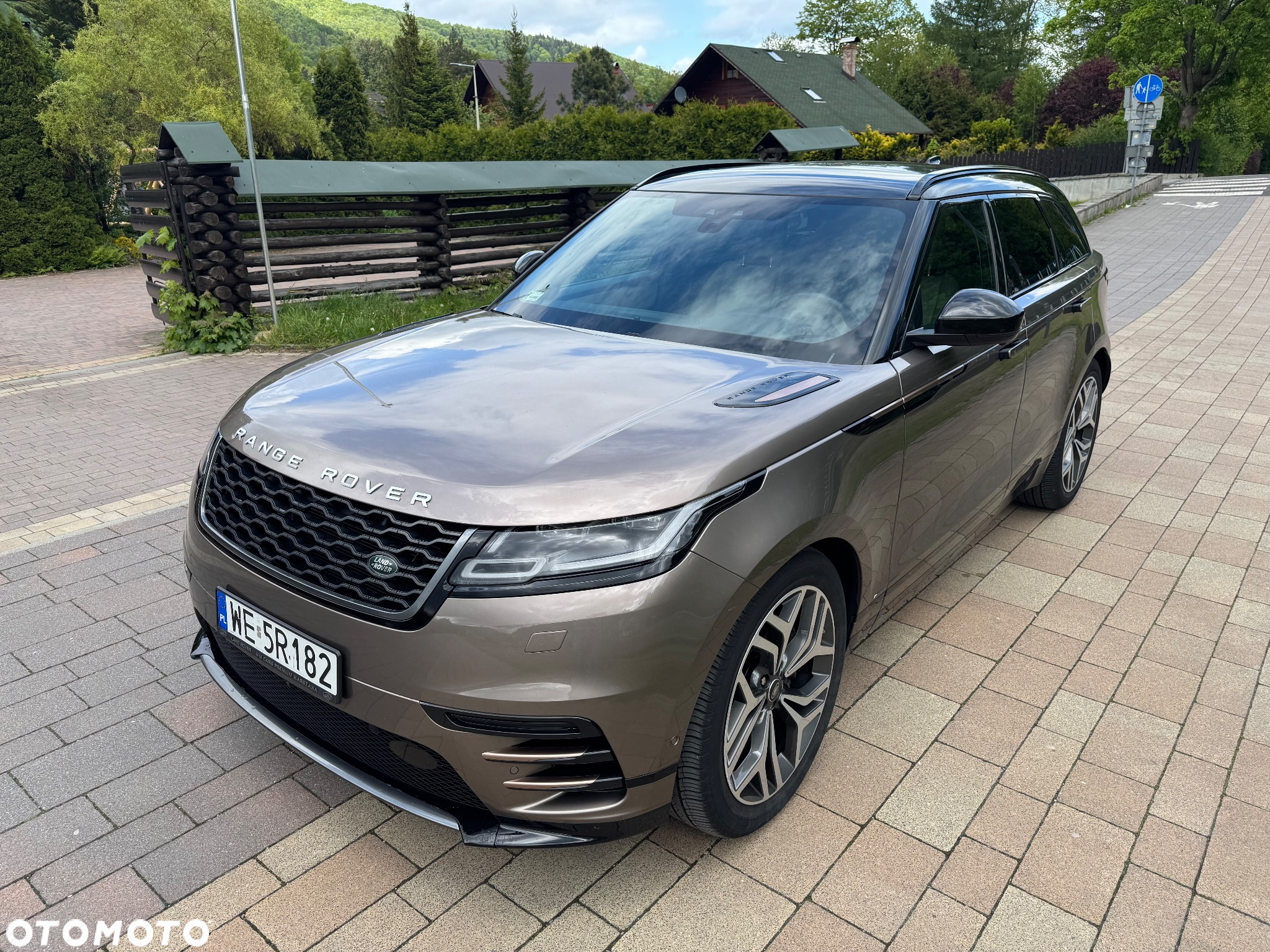 Land Rover Range Rover Velar D300 Dynamic HSE - 2