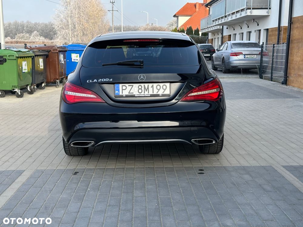 Mercedes-Benz CLA 200 d 4Matic 7G-DCT AMG Line - 39