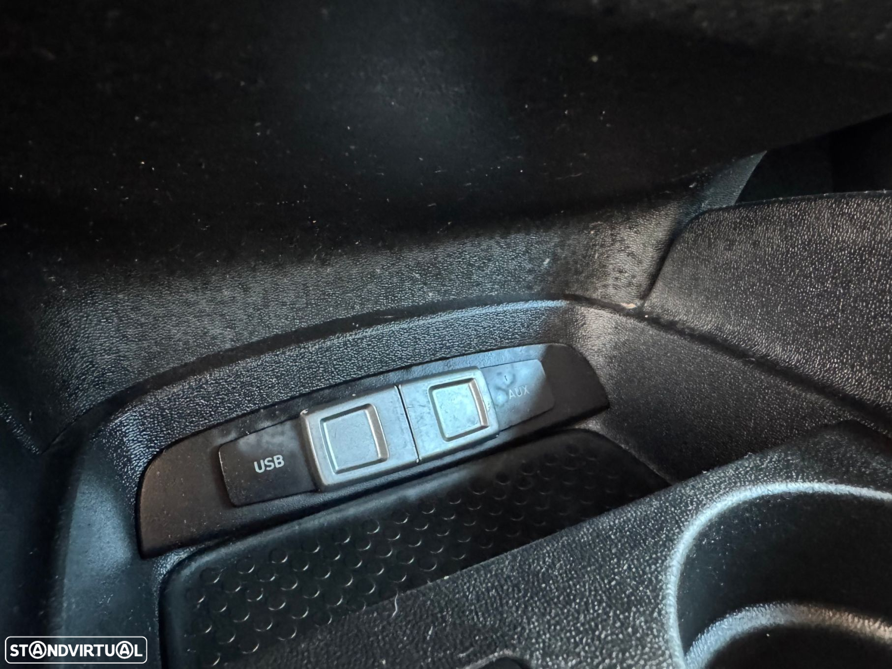 SEAT Leon 1.6 TDI Reference - 11