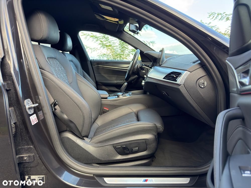 BMW Seria 5 520d M Sport sport - 22