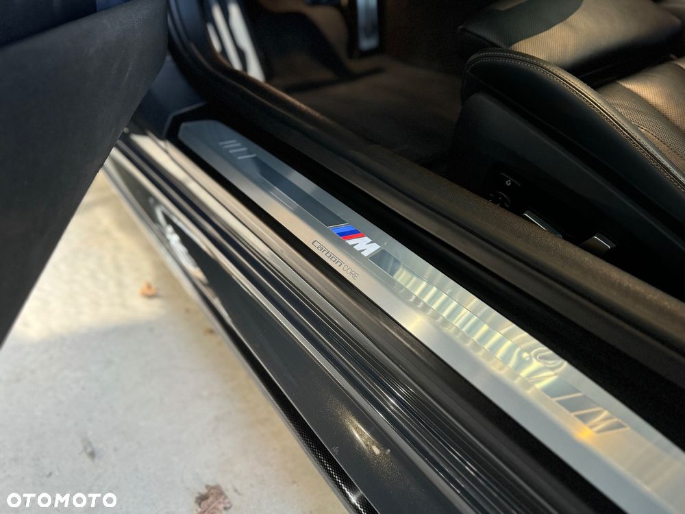 BMW Seria 8 - 29