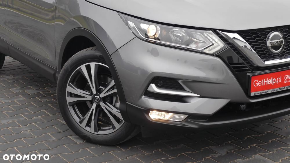Nissan Qashqai 1.3 DIG-T AKARI - 18