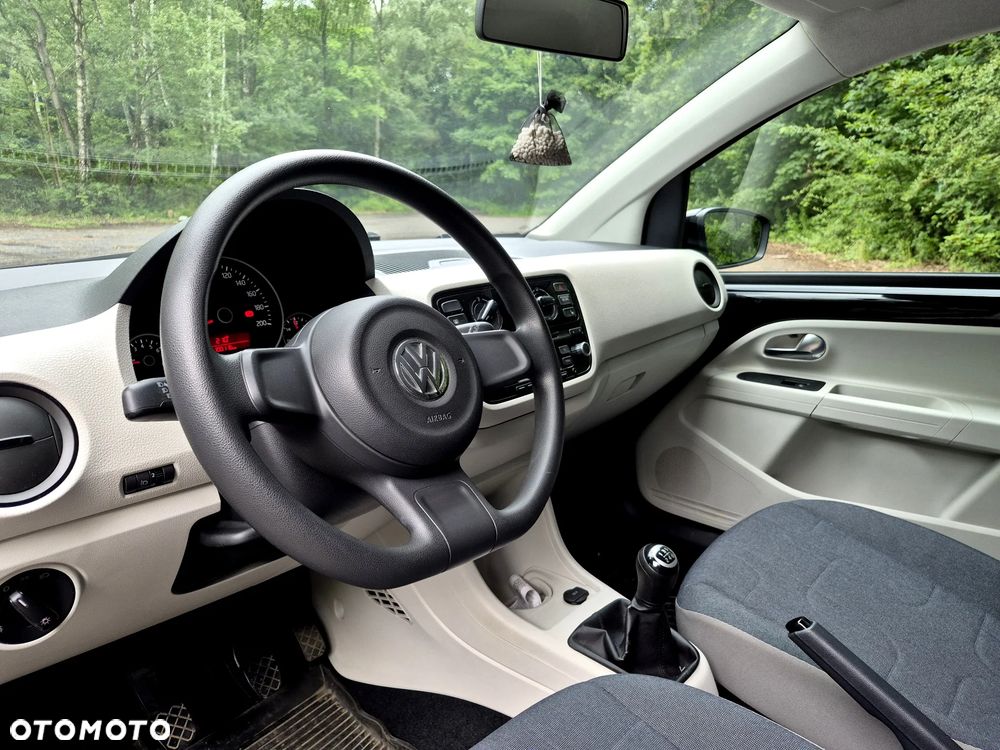 Volkswagen up! Standard - 6