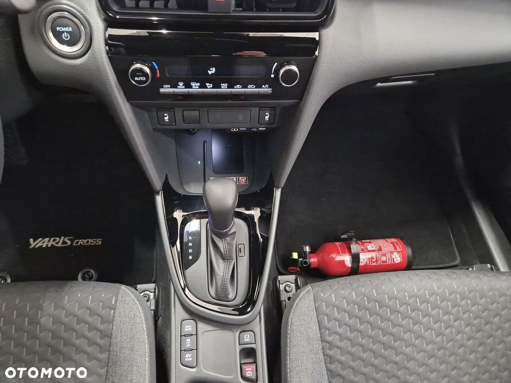 Toyota Yaris Cross Hybrid 1.5 Style - 18