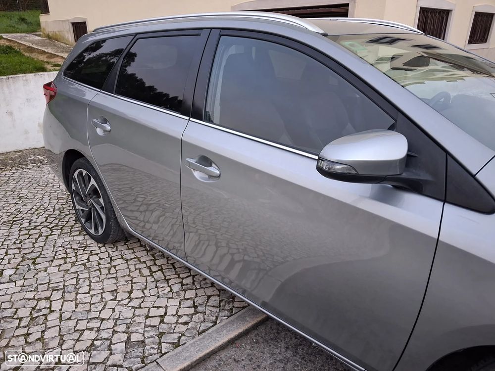 Toyota Auris Touring Sports 1.4 D-4D Comfort - 4