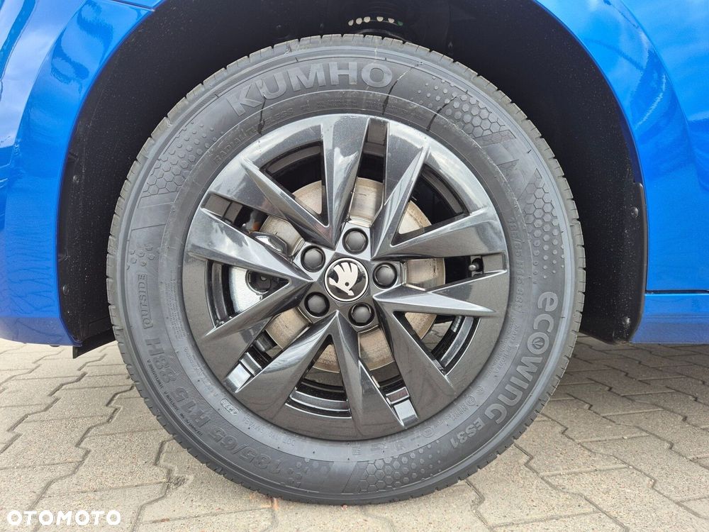 Skoda Fabia 1.0 TSI Drive DSG - 10