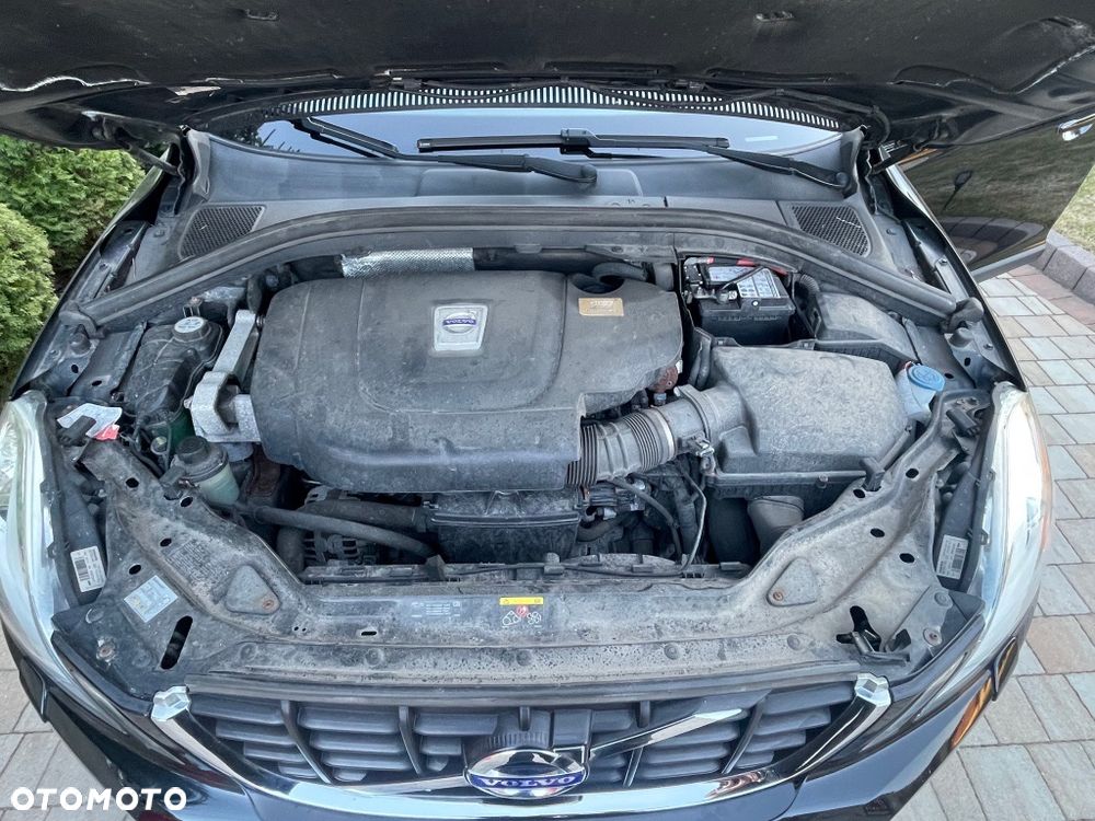 Volvo XC 60 D3 AWD R Design - 27