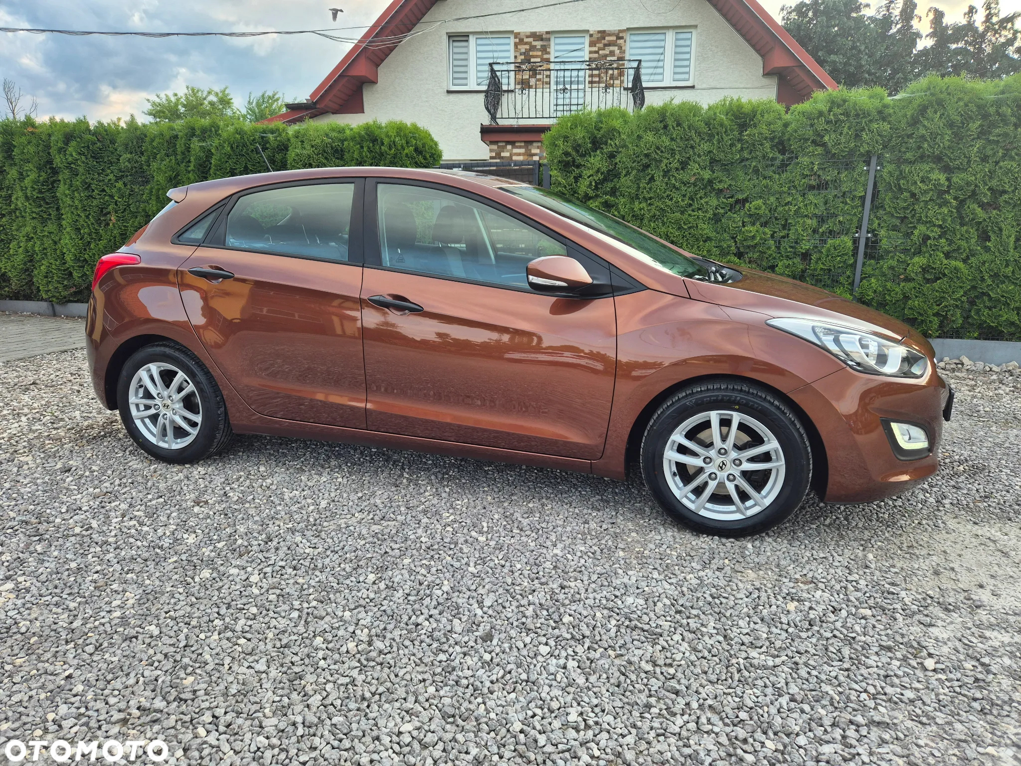 Hyundai i30 1.4 Intro Edition - 30