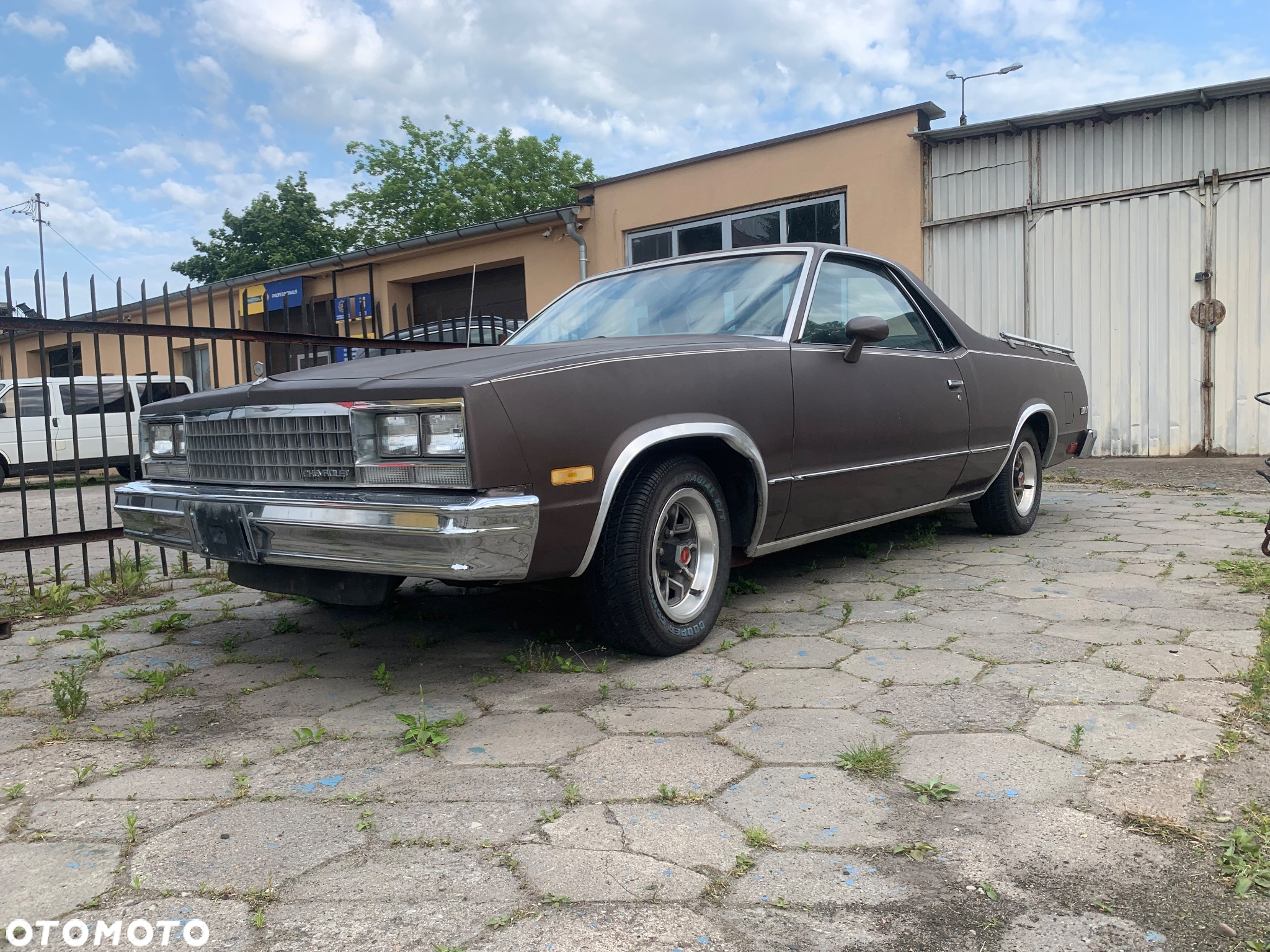 Chevrolet El Camino - 4