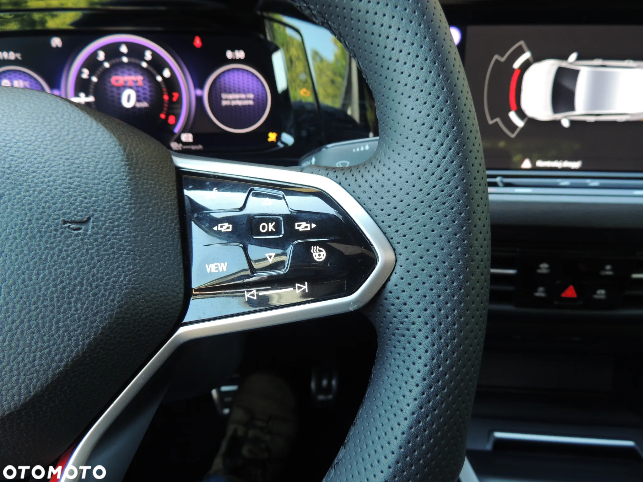 Volkswagen Golf VIII 2.0 TSI GTI DSG - 25