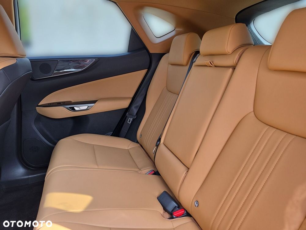 Lexus NX 350h Prestige AWD - 26