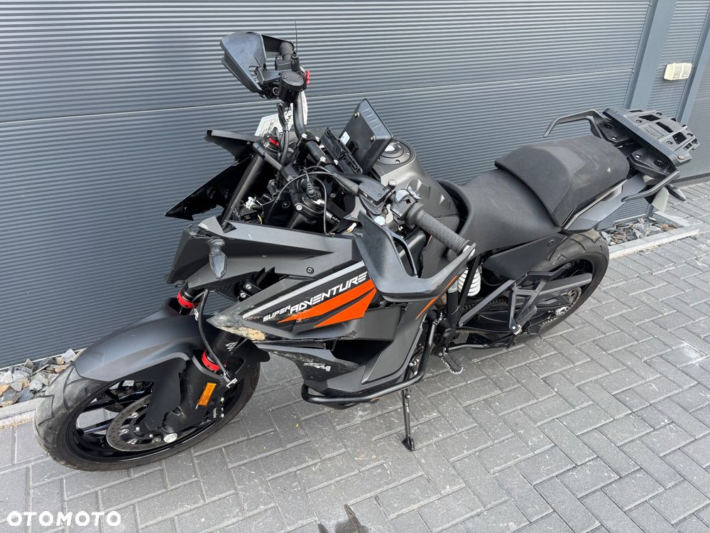 KTM Adventure - 1
