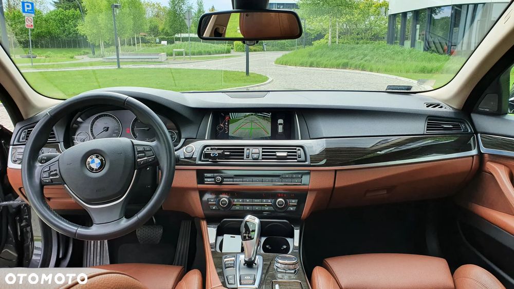 BMW Seria 5 520d xDrive Luxury Line - 10