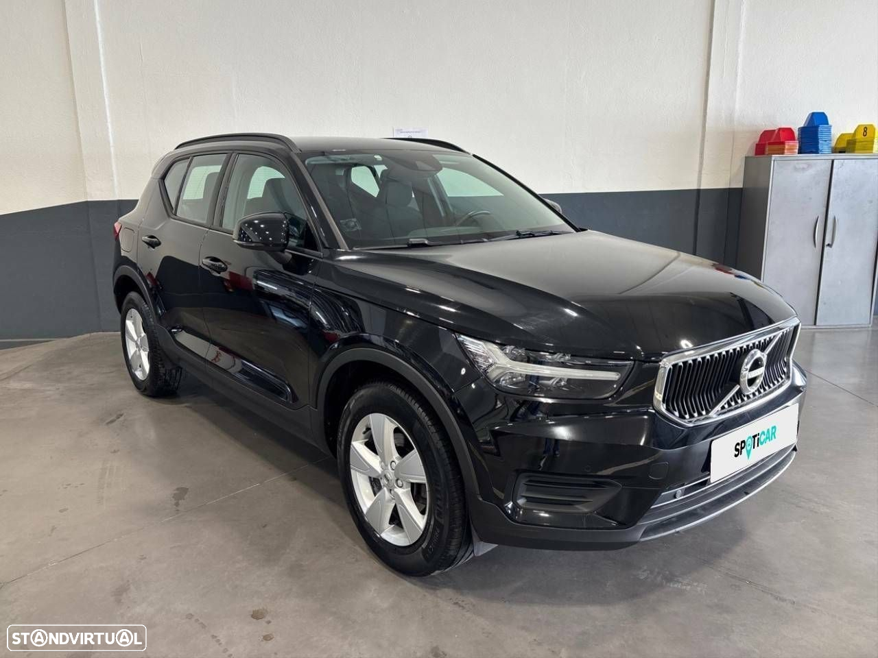Volvo XC 40 1.5 T2 Momentum - 3