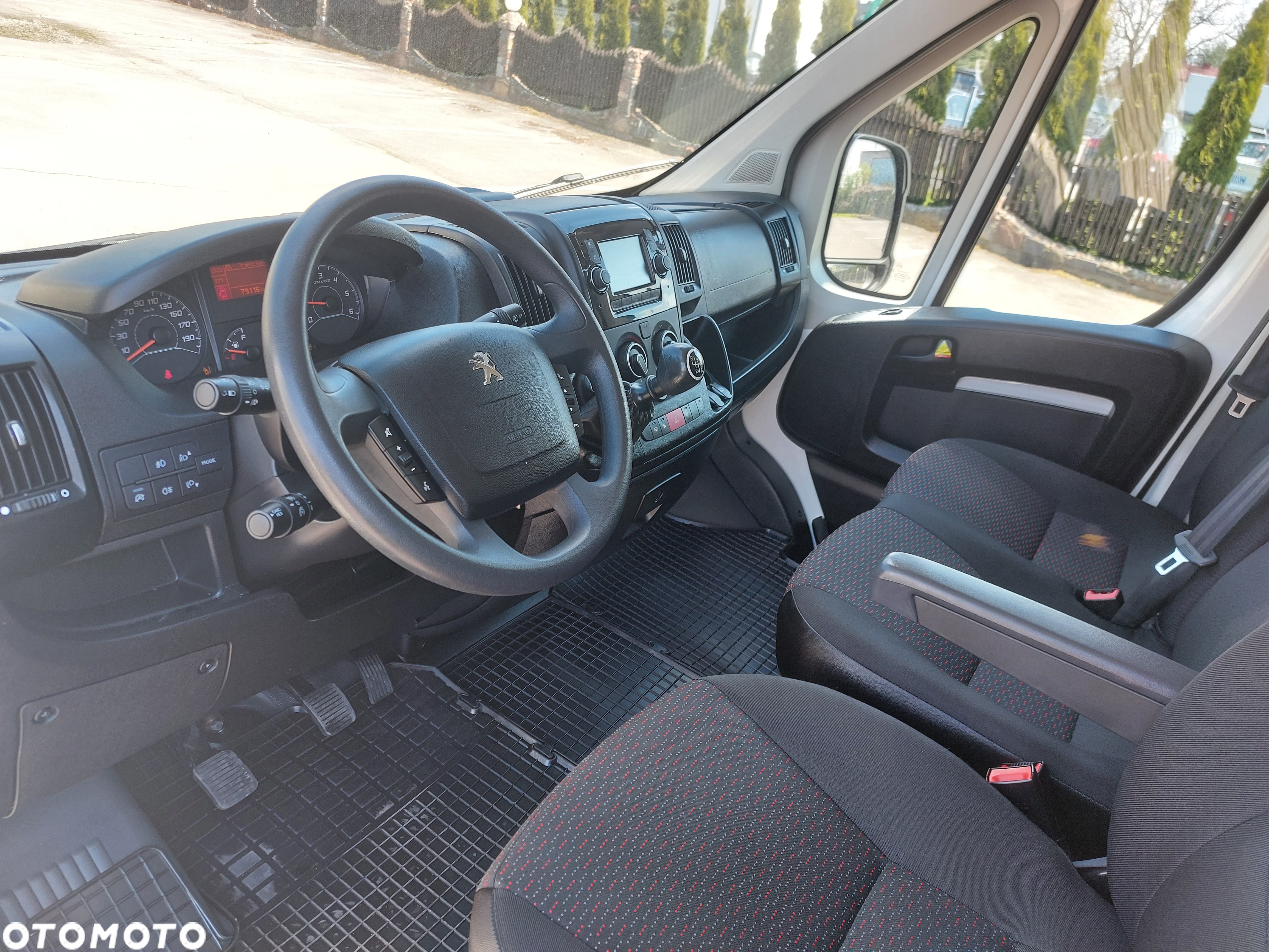 Peugeot Boxer - 24
