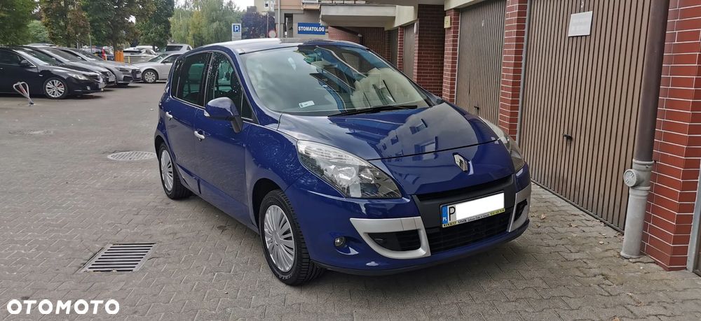Renault Scenic 2.0 16V Privilege CVT - 1