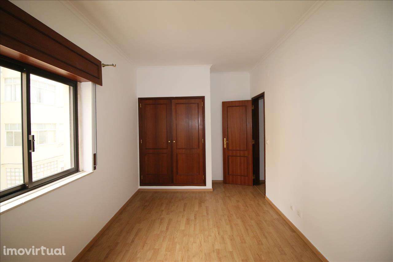 Apartamento T4 Santarém - Grande imagem: 4/10