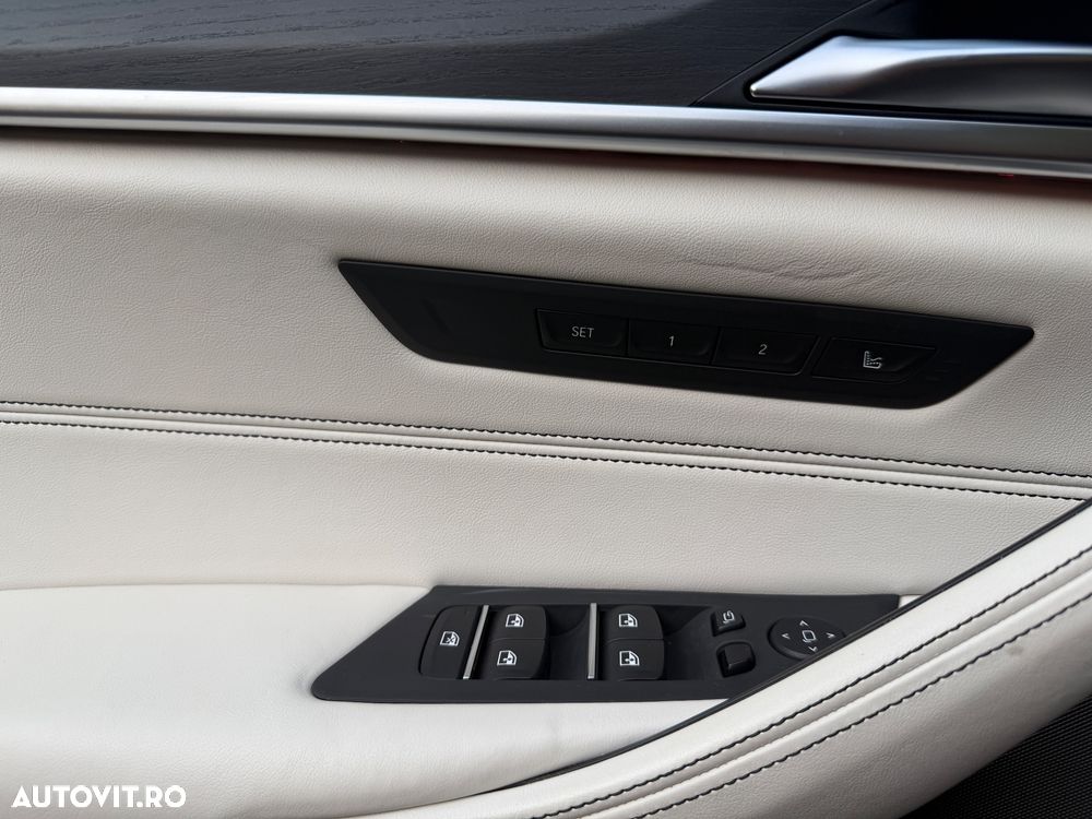 BMW Seria 5 530i xDrive AT MHEV - 20
