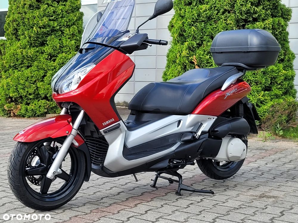 Yamaha X-max - 8