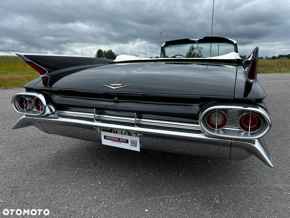 Cadillac Inny - 8