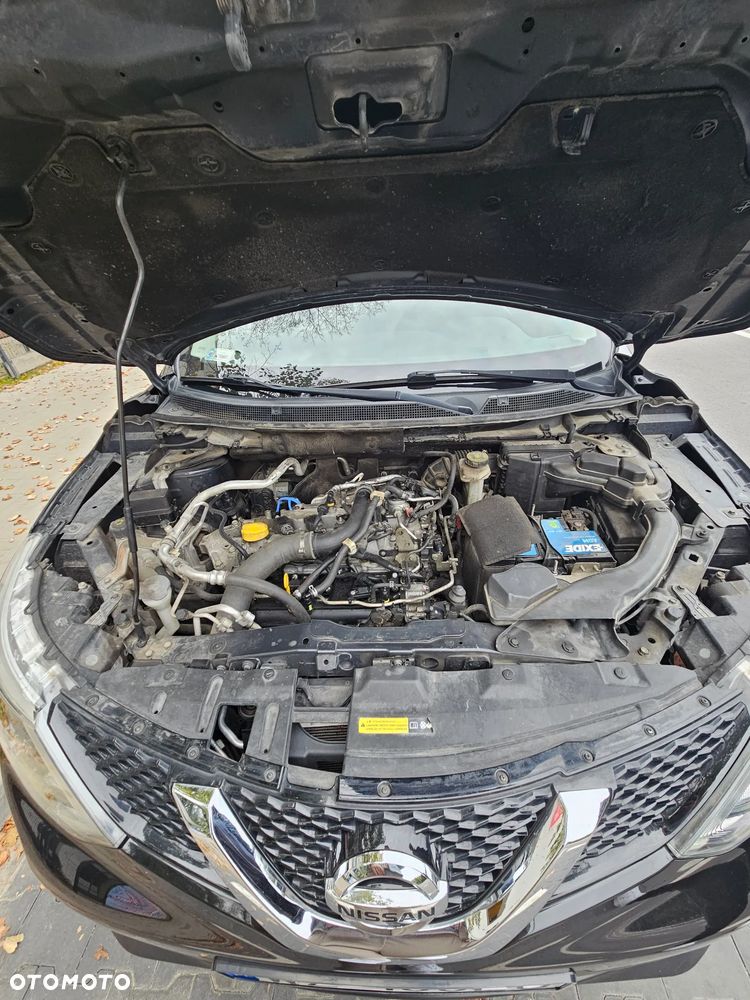 Nissan Qashqai 1.2 DIG-T N-Connecta EU6 - 17