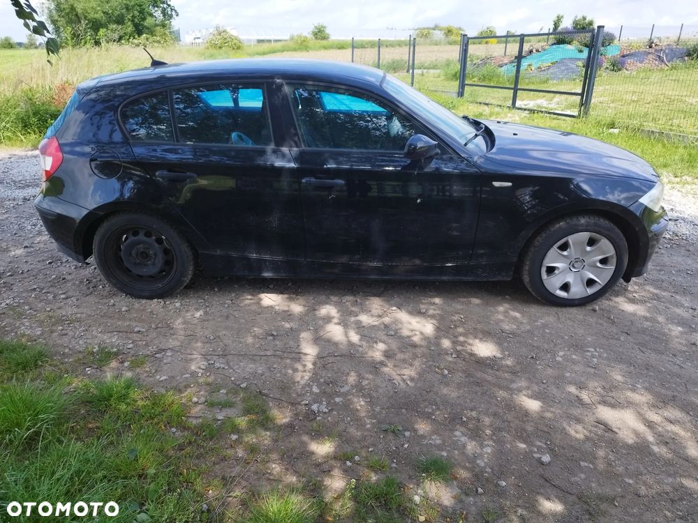 BMW Seria 1 116i - 10