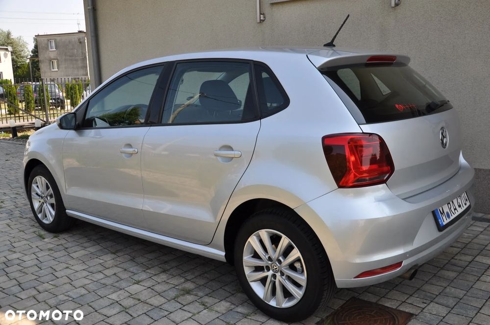 Volkswagen Polo 1.2 TSI Blue Motion Technology Allstar - 3