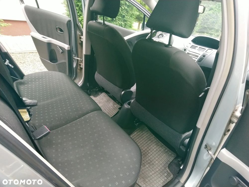 Toyota Yaris 1.0 Luna - 6