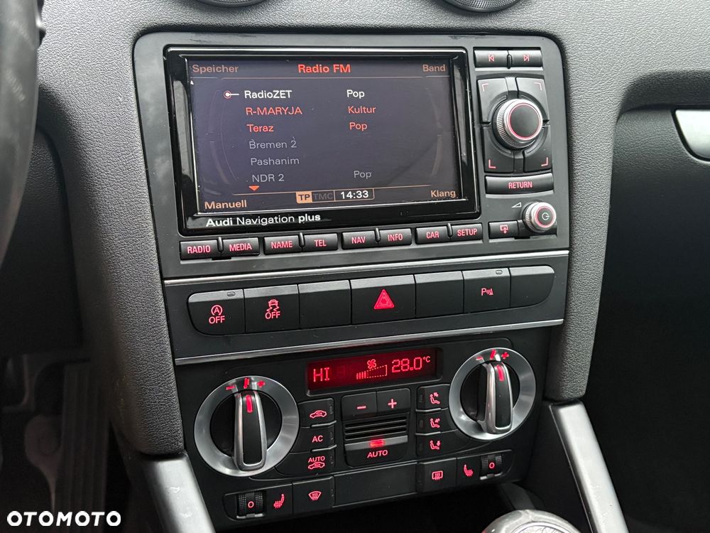 Audi A3 Sportback 2.0 TDI DPF S line Sportpaket - 16